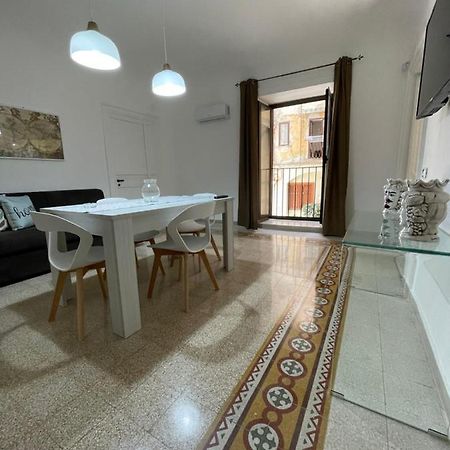 Dimora Sant Agostino Luxury Maximum Theater Apartamento Palermo Exterior foto