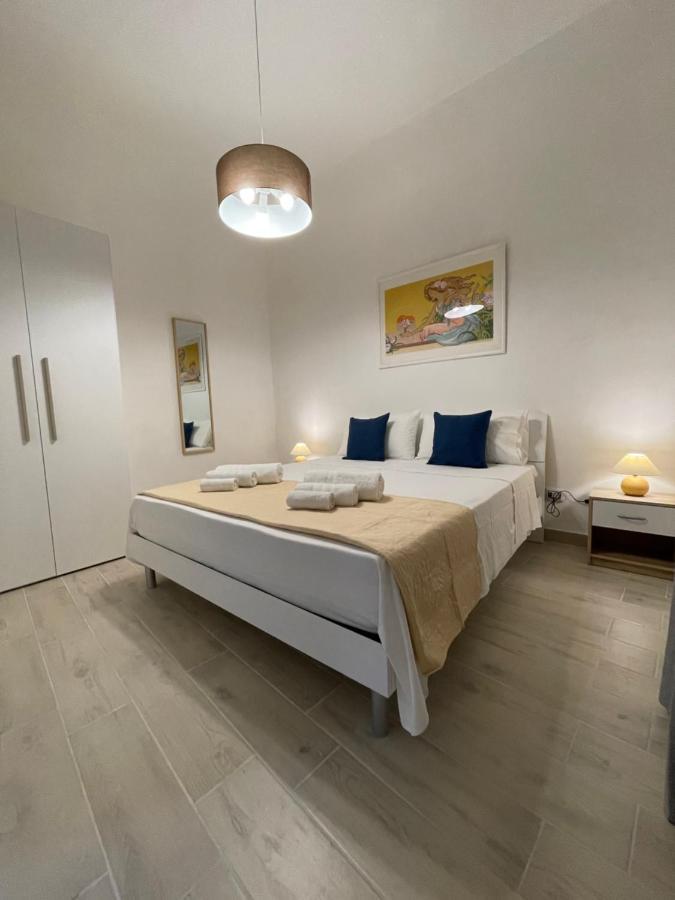 Dimora Sant Agostino Luxury Maximum Theater Apartamento Palermo Exterior foto